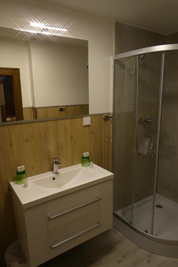 אלטנמרקט אים פונגאו Hotel Gasthof Markterwirt מראה חיצוני תמונה